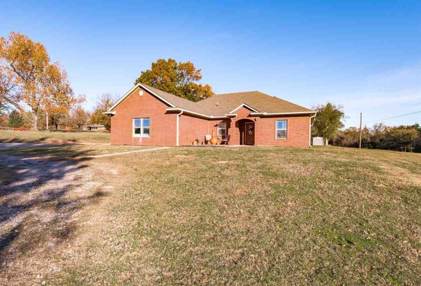 3 Bedrooms Bedrooms, ,2 BathroomsBathrooms,Residential,Single Family,122nd,1,130998