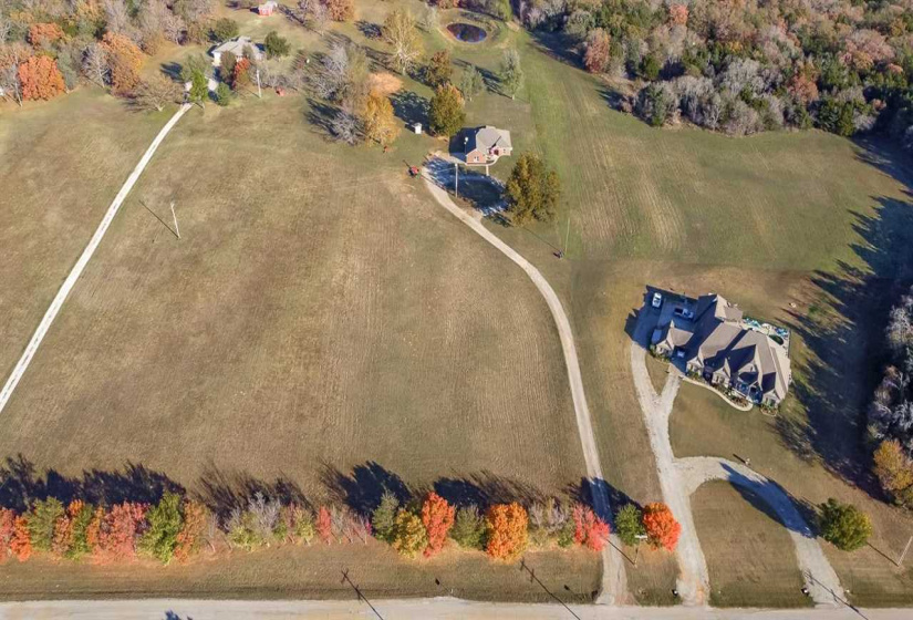 3 Bedrooms Bedrooms, ,2 BathroomsBathrooms,Residential,Single Family,122nd,1,130998
