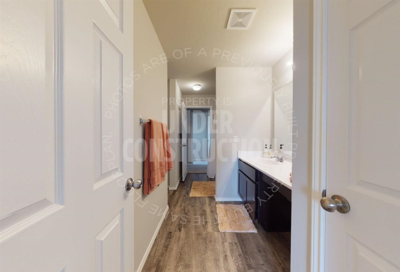 4 Bedrooms Bedrooms, ,2 BathroomsBathrooms,Residential,Single Family,Frye Farms,1,131043