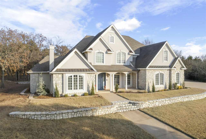 4 Bedrooms Bedrooms, ,3 BathroomsBathrooms,Residential,Single Family,Stone Pointe,2,131060