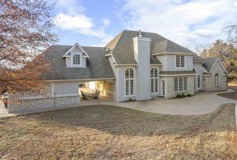 4 Bedrooms Bedrooms, ,3 BathroomsBathrooms,Residential,Single Family,Stone Pointe,2,131060