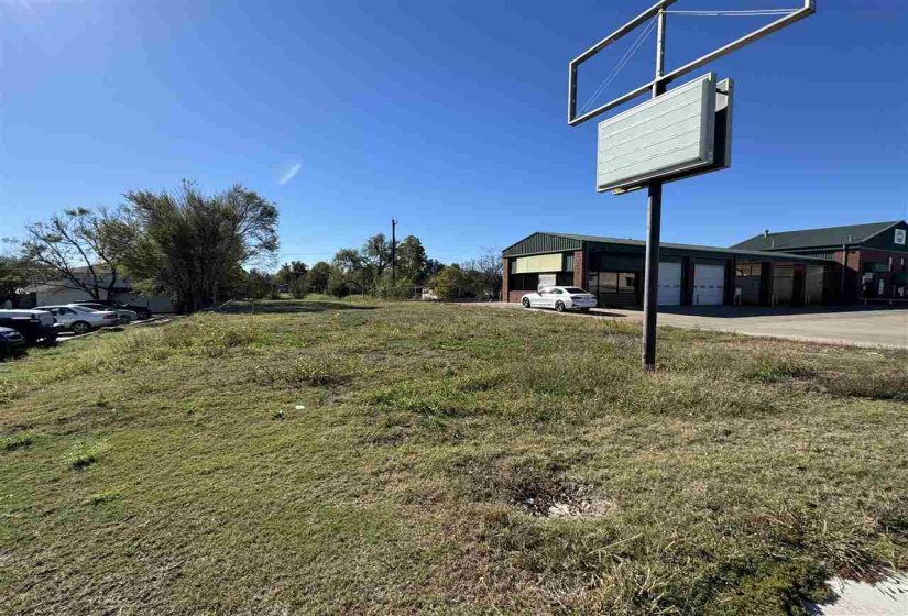 Lots/land,Platted,Main,131103