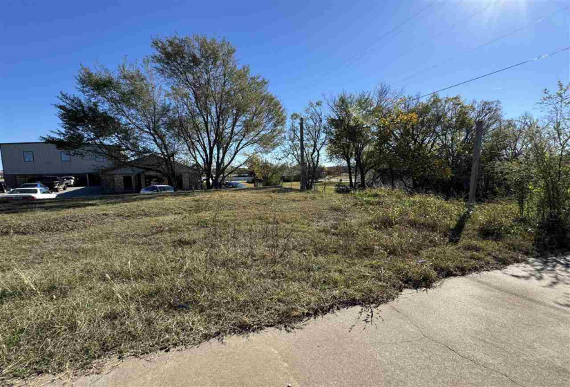 Lots/land,Platted,Main,131103