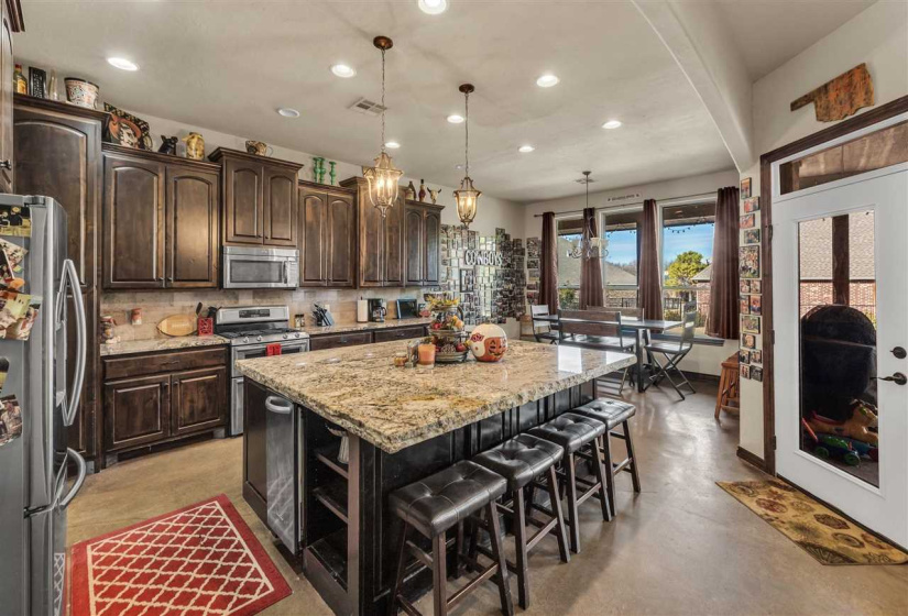 4 Bedrooms Bedrooms, ,4 BathroomsBathrooms,Residential,Single Family,Culpepper Dr,2,131102
