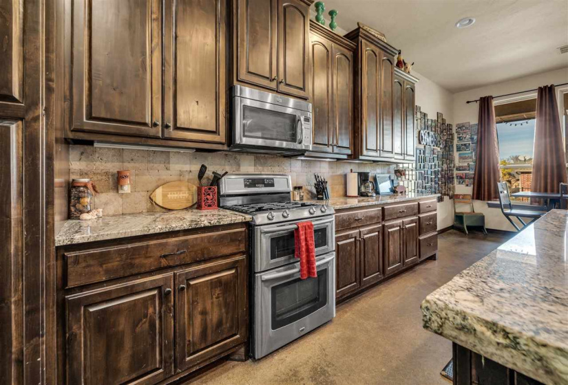 4 Bedrooms Bedrooms, ,4 BathroomsBathrooms,Residential,Single Family,Culpepper Dr,2,131102