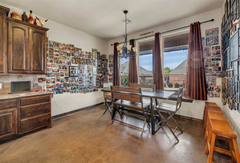 4 Bedrooms Bedrooms, ,4 BathroomsBathrooms,Residential,Single Family,Culpepper Dr,2,131102