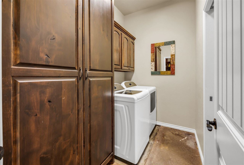 4 Bedrooms Bedrooms, ,4 BathroomsBathrooms,Residential,Single Family,Culpepper Dr,2,131102