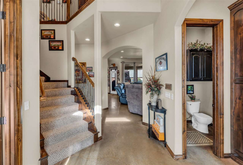 4 Bedrooms Bedrooms, ,4 BathroomsBathrooms,Residential,Single Family,Culpepper Dr,2,131102