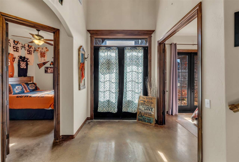 4 Bedrooms Bedrooms, ,4 BathroomsBathrooms,Residential,Single Family,Culpepper Dr,2,131102