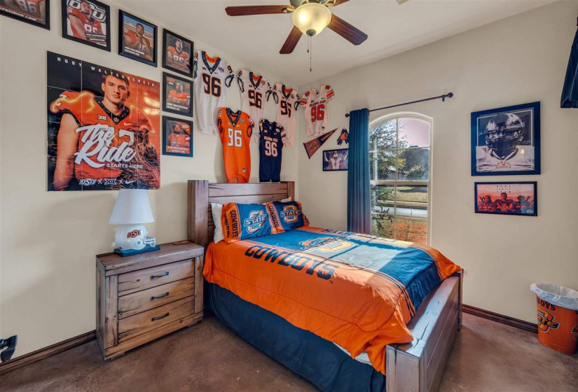 4 Bedrooms Bedrooms, ,4 BathroomsBathrooms,Residential,Single Family,Culpepper Dr,2,131102