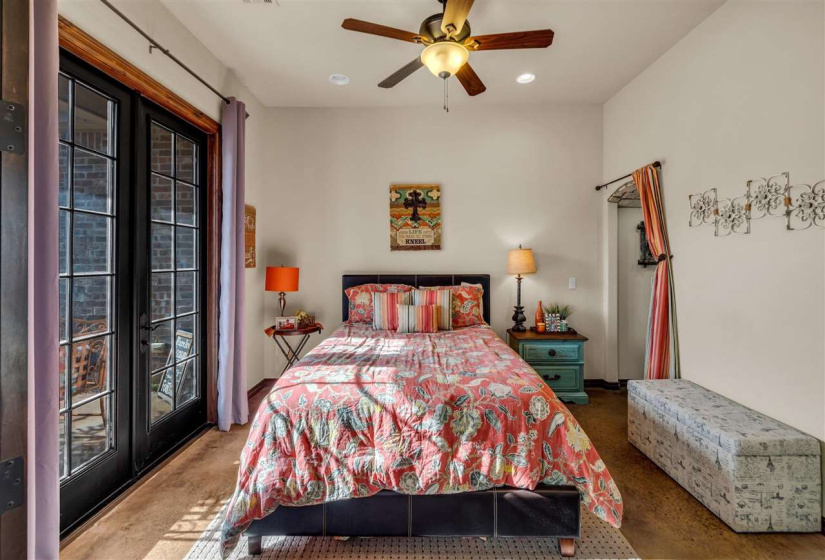 4 Bedrooms Bedrooms, ,4 BathroomsBathrooms,Residential,Single Family,Culpepper Dr,2,131102