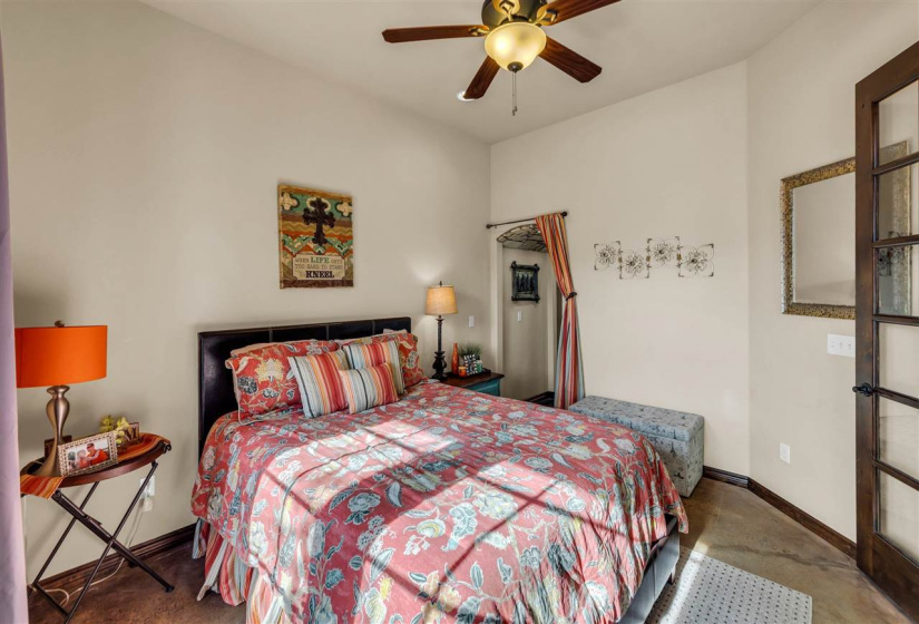 4 Bedrooms Bedrooms, ,4 BathroomsBathrooms,Residential,Single Family,Culpepper Dr,2,131102