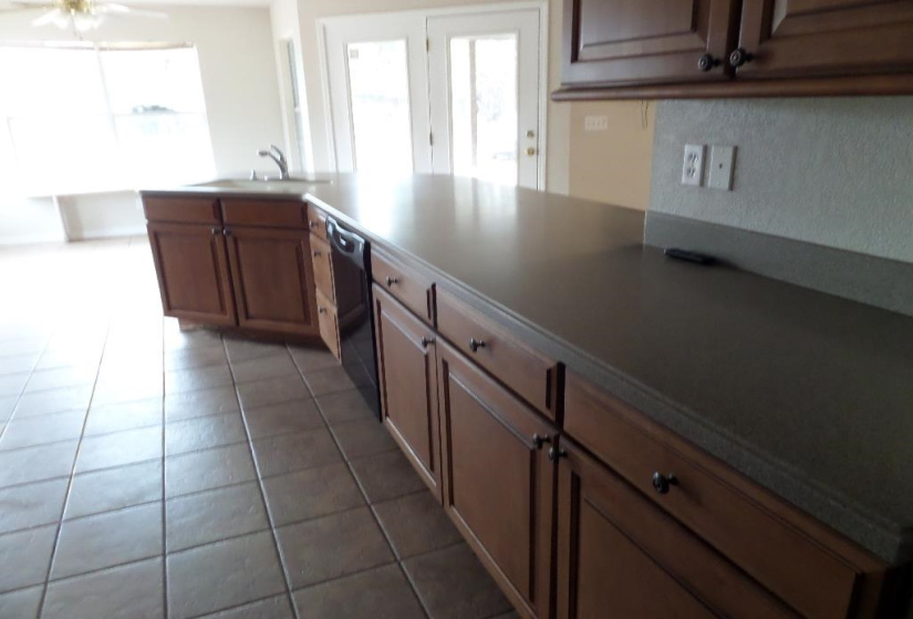 2 Bedrooms Bedrooms, ,2 BathroomsBathrooms,Residential,Single Family,68th,1,131108