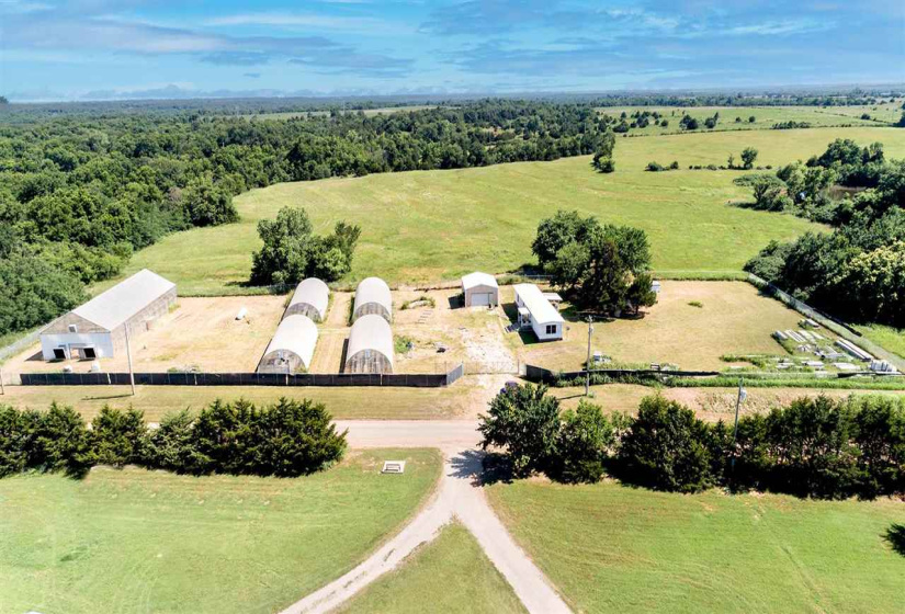 6 BathroomsBathrooms,Commercial/industrial,Commercial,Burris,1,131126