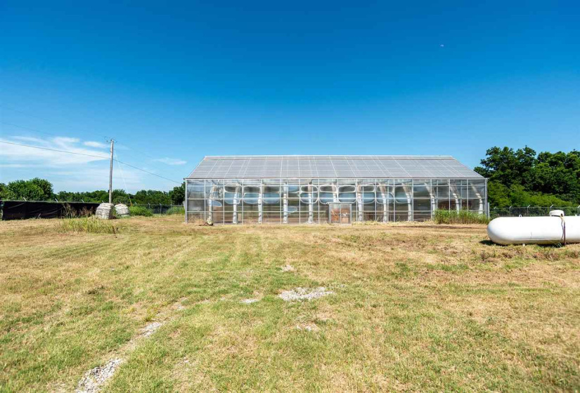 6 BathroomsBathrooms,Commercial/industrial,Commercial,Burris,1,131126