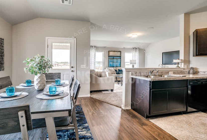 3 Bedrooms Bedrooms, ,2 BathroomsBathrooms,Residential,Single Family,Frye Farms,1,131133