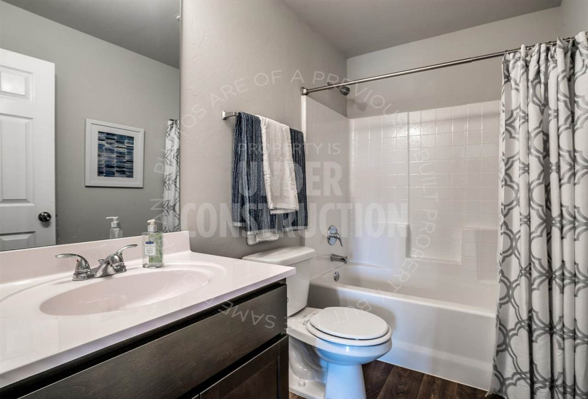 3 Bedrooms Bedrooms, ,2 BathroomsBathrooms,Residential,Single Family,Frye Farms,1,131133