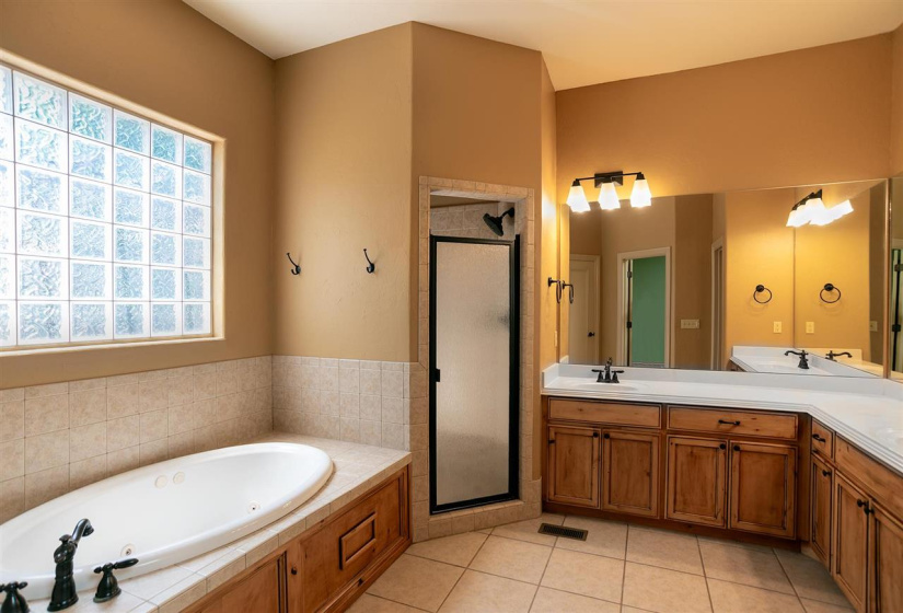 3 Bedrooms Bedrooms, ,2 BathroomsBathrooms,Residential,Single Family,Cypress Mill,2,131134
