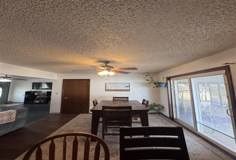 4 Bedrooms Bedrooms, ,1 BathroomBathrooms,Residential,Single Family,Hickory,1,131153