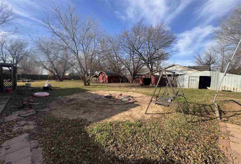 4 Bedrooms Bedrooms, ,1 BathroomBathrooms,Residential,Single Family,Hickory,1,131153