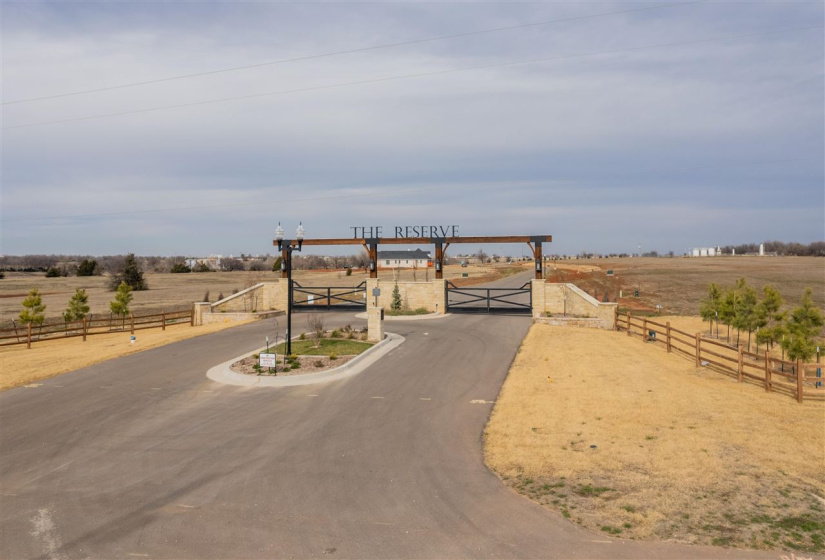 Lots/land,Platted,Rush Creek,131174