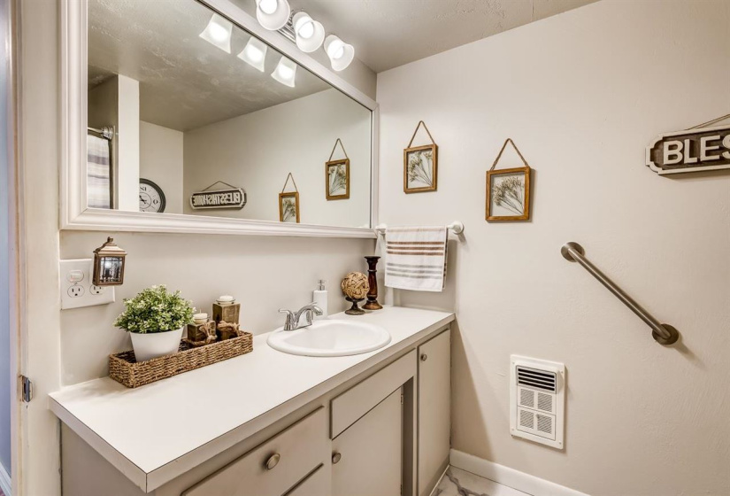 3 Bedrooms Bedrooms, ,2 BathroomsBathrooms,Residential,Single Family,Knipe,1,131199