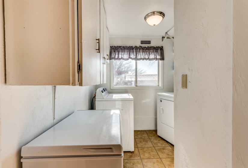 3 Bedrooms Bedrooms, ,2 BathroomsBathrooms,Residential,Single Family,Knipe,1,131199