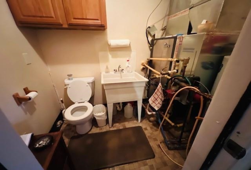 3 Bedrooms Bedrooms, ,2 BathroomsBathrooms,Residential,Single Family,Tower Estates,1,131222