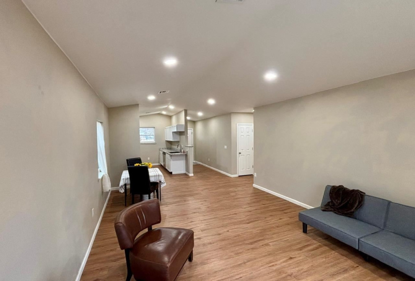 2 Bedrooms Bedrooms, ,2 BathroomsBathrooms,Residential,Single Family,Cherry,1,131274