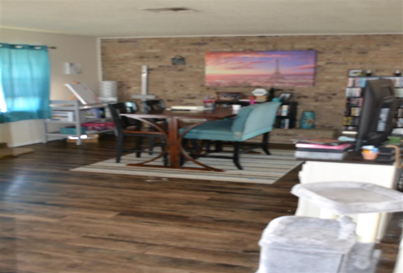 1 BathroomBathrooms,Multi-family,Duplex,Hartford,1,131303