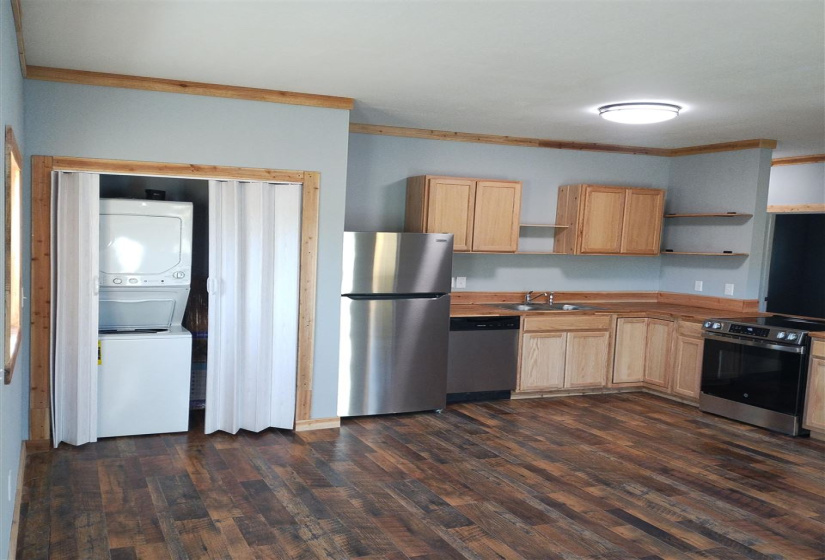3 Bedrooms Bedrooms, ,2 BathroomsBathrooms,Residential,Single Family,Metcalf,1,131306