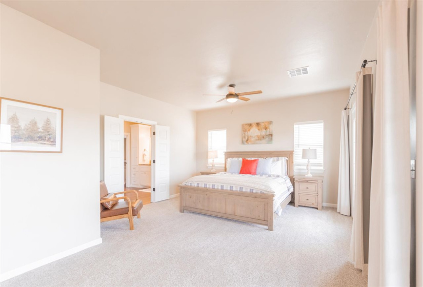 6 Bedrooms Bedrooms, ,4 BathroomsBathrooms,Residential,Single Family,County Road 180,2,131354