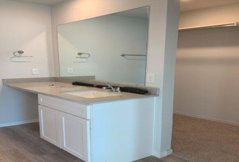 3 Bedrooms Bedrooms, ,2 BathroomsBathrooms,Residential,Single Family,Krayler,1,131366
