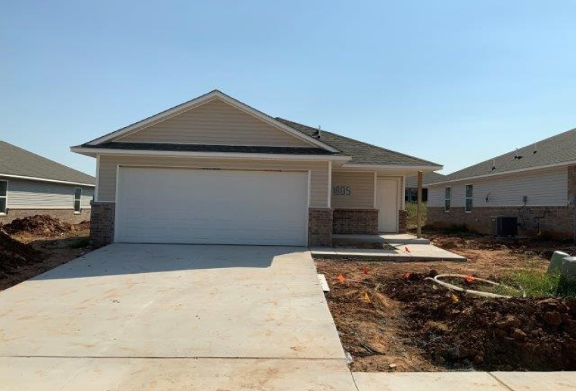 3 Bedrooms Bedrooms, ,2 BathroomsBathrooms,Residential,Single Family,Krayler,1,131366