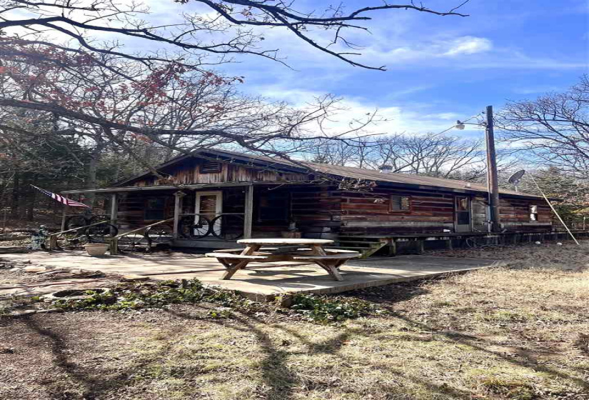 2 Bedrooms Bedrooms, ,1 BathroomBathrooms,Residential,Single Family,36280,1,131385
