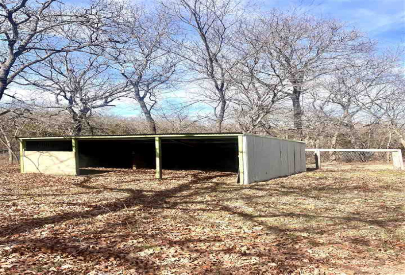 2 Bedrooms Bedrooms, ,1 BathroomBathrooms,Residential,Single Family,36280,1,131385