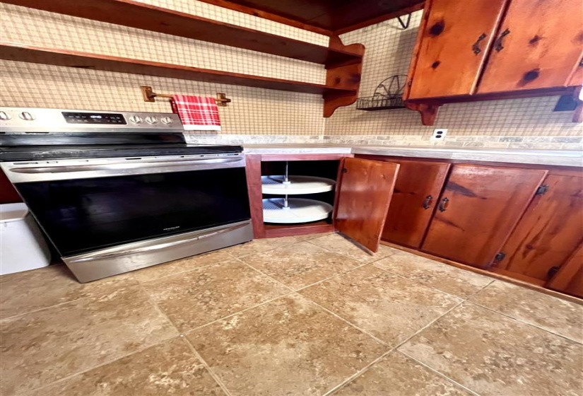 2 Bedrooms Bedrooms, ,1 BathroomBathrooms,Residential,Single Family,36280,1,131385