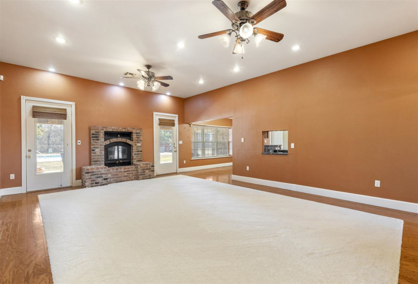 4 Bedrooms Bedrooms, ,3 BathroomsBathrooms,Residential,Single Family,County Road 3200,1,131389
