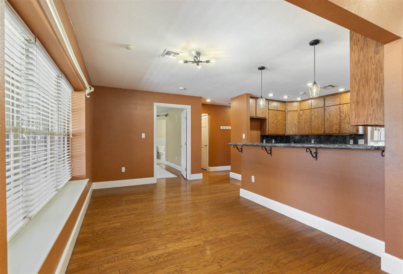 4 Bedrooms Bedrooms, ,3 BathroomsBathrooms,Residential,Single Family,County Road 3200,1,131389