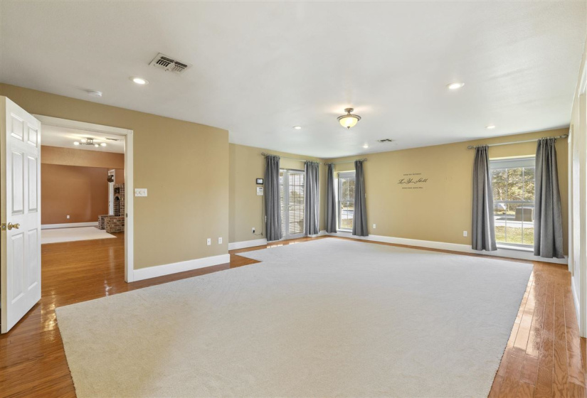 4 Bedrooms Bedrooms, ,3 BathroomsBathrooms,Residential,Single Family,County Road 3200,1,131389