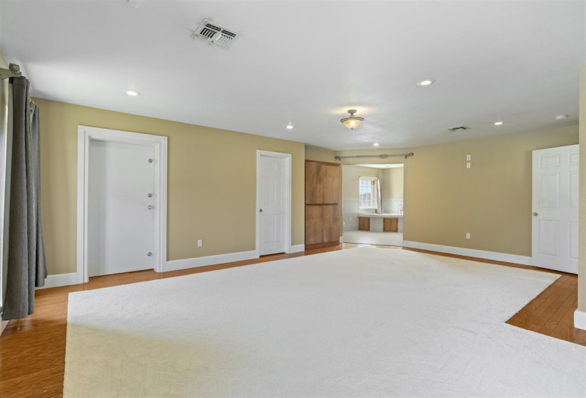 4 Bedrooms Bedrooms, ,3 BathroomsBathrooms,Residential,Single Family,County Road 3200,1,131389