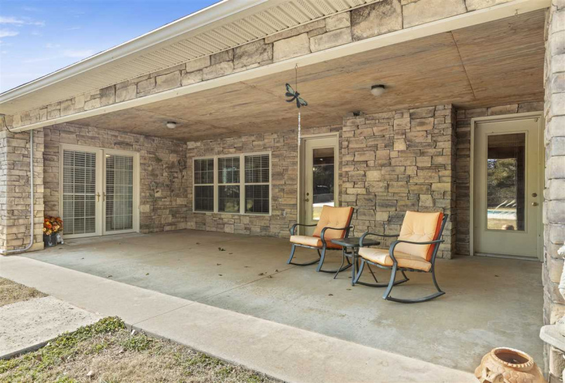 4 Bedrooms Bedrooms, ,3 BathroomsBathrooms,Residential,Single Family,County Road 3200,1,131389