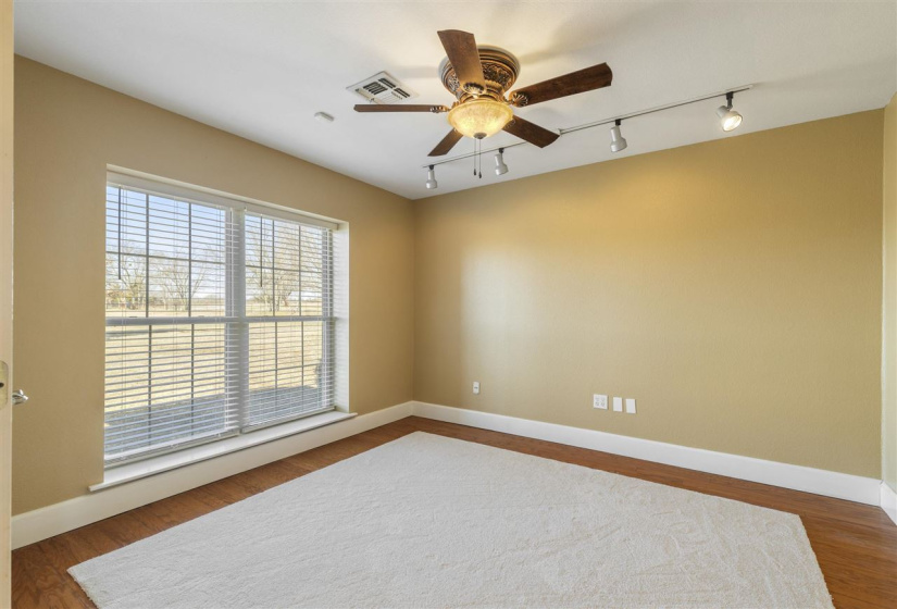 4 Bedrooms Bedrooms, ,3 BathroomsBathrooms,Residential,Single Family,County Road 3200,1,131389