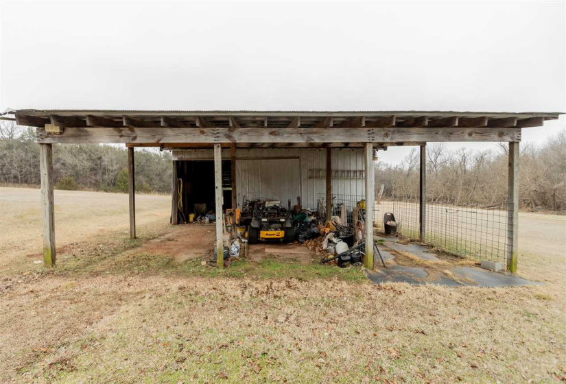 3 Bedrooms Bedrooms, ,2 BathroomsBathrooms,Residential,Single Family,Jardot,1,131392