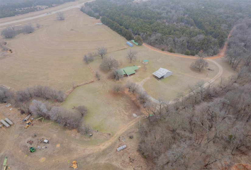 3 Bedrooms Bedrooms, ,2 BathroomsBathrooms,Residential,Single Family,Jardot,1,131392