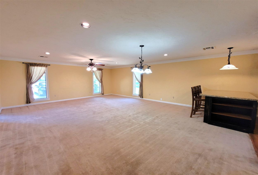3 Bedrooms Bedrooms, ,2 BathroomsBathrooms,Residential,Single Family,Boundary,1,131399
