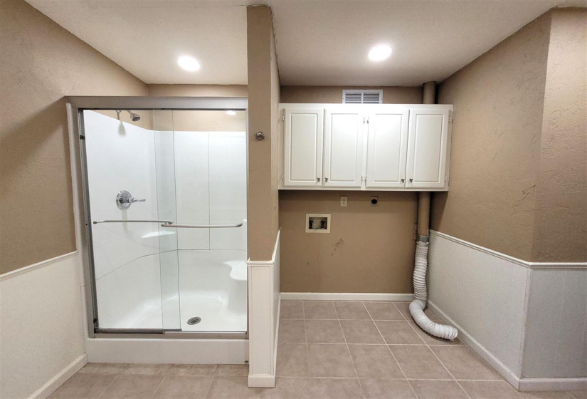 3 Bedrooms Bedrooms, ,2 BathroomsBathrooms,Residential,Single Family,Boundary,1,131399