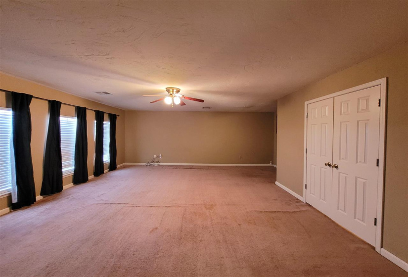 3 Bedrooms Bedrooms, ,2 BathroomsBathrooms,Residential,Single Family,Boundary,1,131399