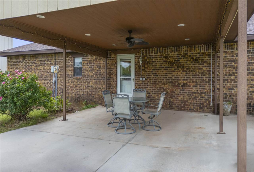 3 Bedrooms Bedrooms, ,2 BathroomsBathrooms,Residential,Single Family,Boundary,1,131399
