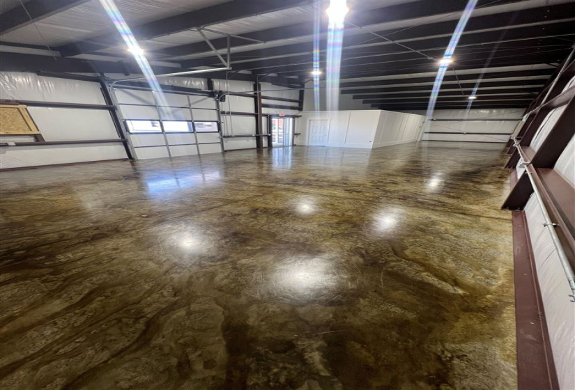3 BathroomsBathrooms,Commercial/industrial,Commercial,Park,1,131414